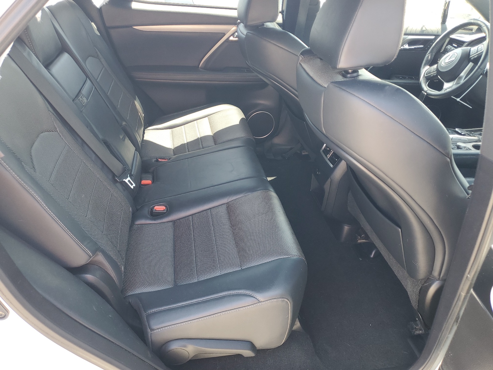 2T2BGMCAXHC008667 2017 Lexus Rx 450H Base