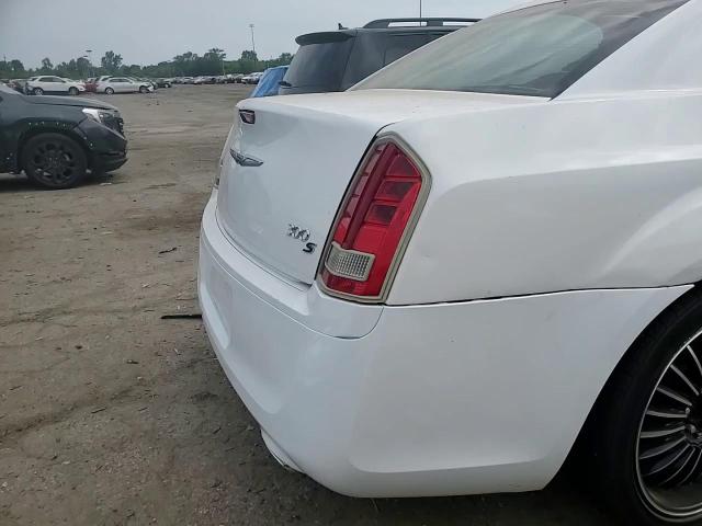 2013 Chrysler 300 S VIN: 2C3CCABG4DH590049 Lot: 61513394