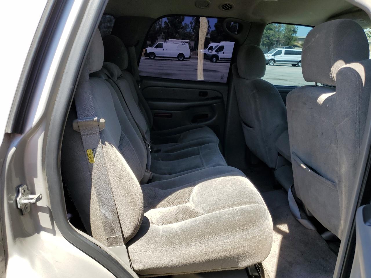 2005 Chevrolet Tahoe C1500 VIN: 1GNEC13Z45R259341 Lot: 61754144