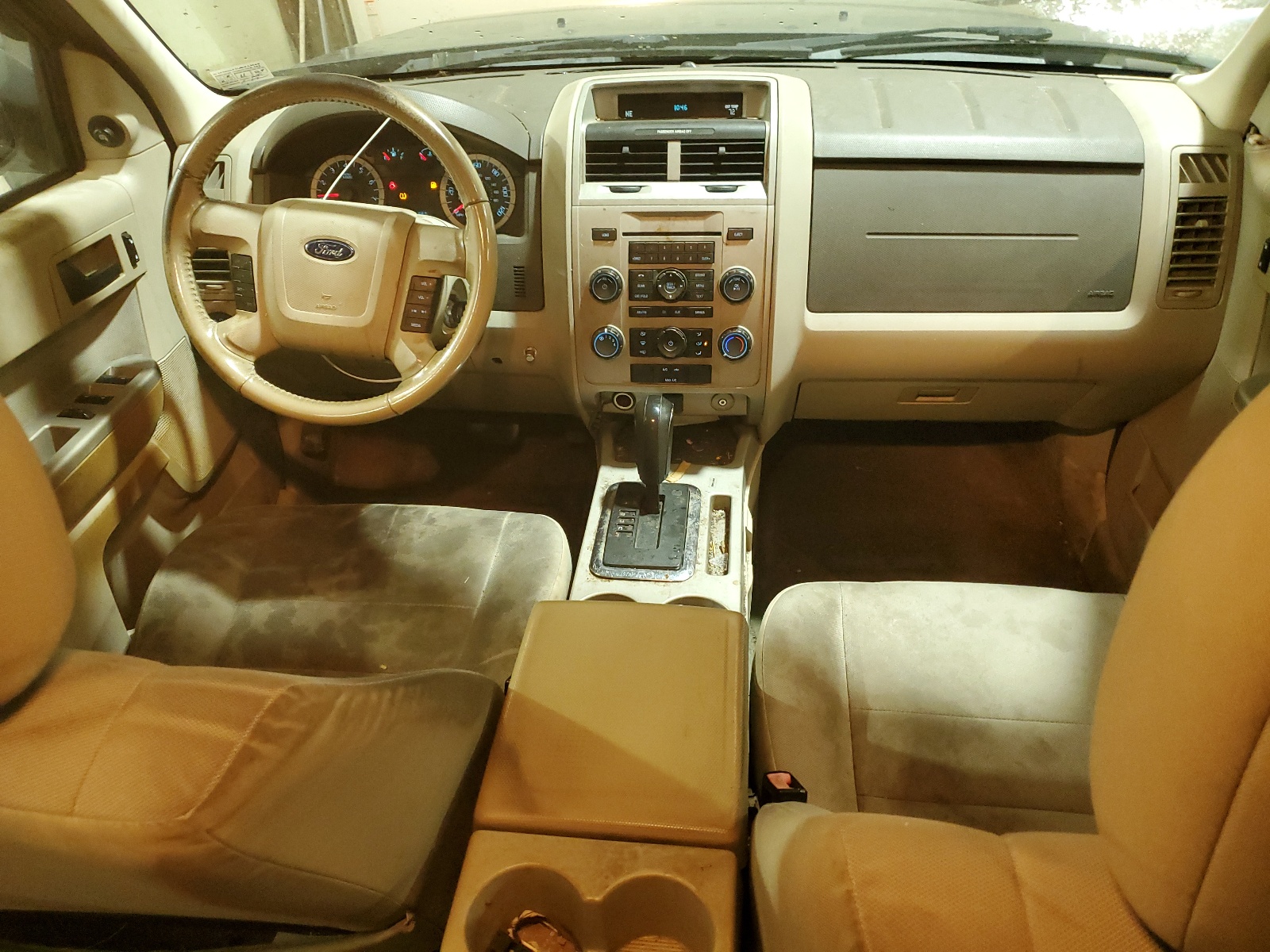 1FMCU9D77AKD28594 2010 Ford Escape Xlt