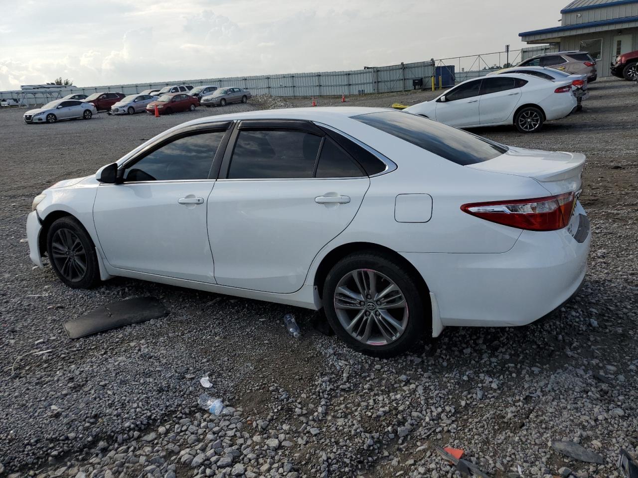 2016 Toyota Camry Le VIN: 4T1BF1FK2GU259609 Lot: 63074224