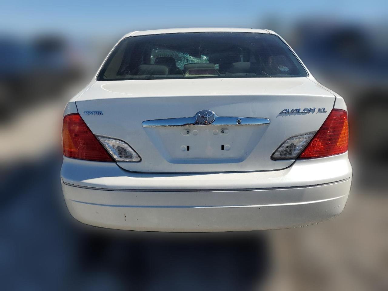 2001 Toyota Avalon Xl VIN: 4T1BF28B01U135123 Lot: 61341174