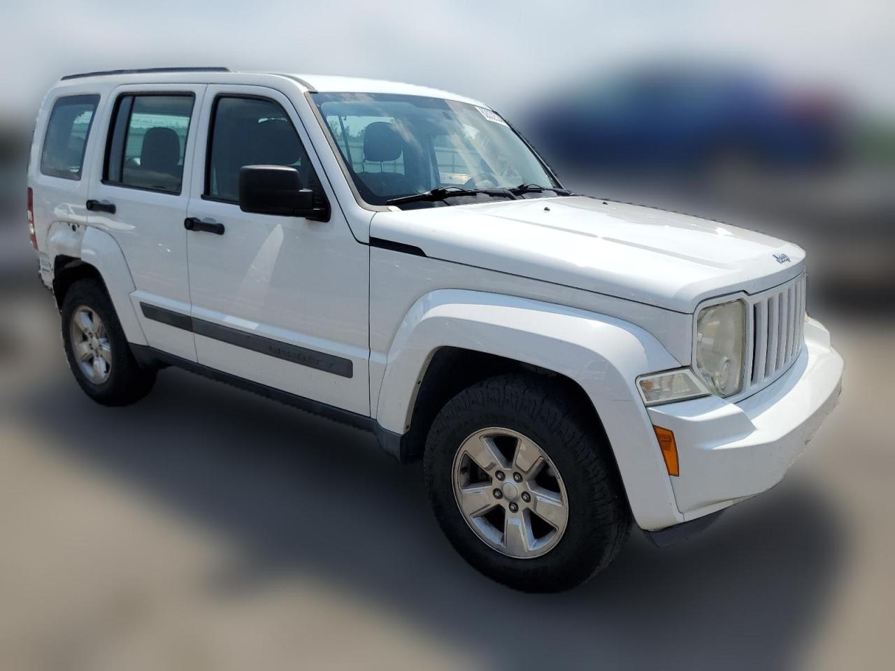 2012 Jeep Liberty (North America) - Image 4
