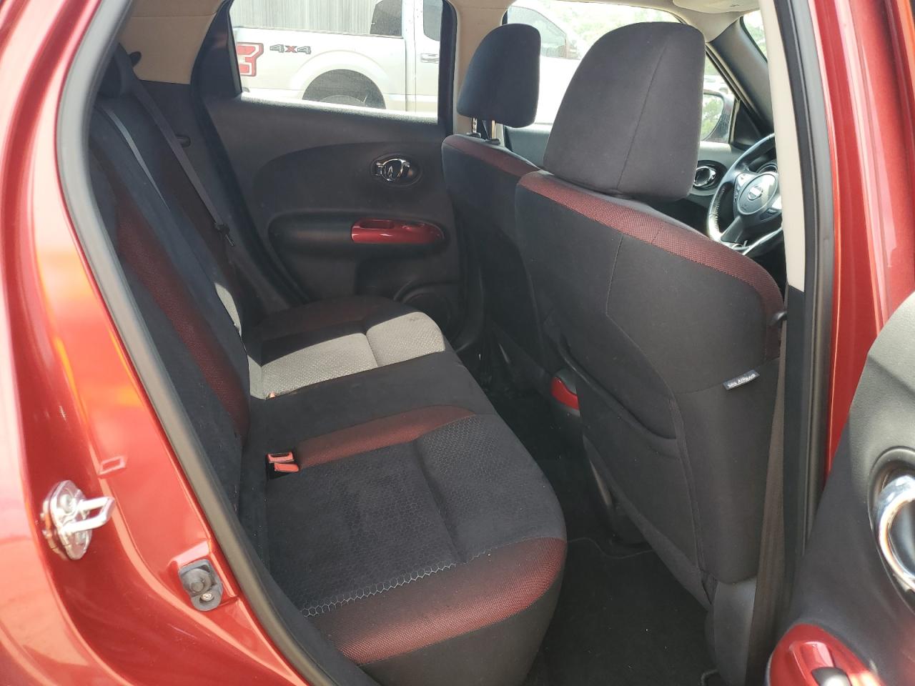 2014 Nissan Juke - Image 11