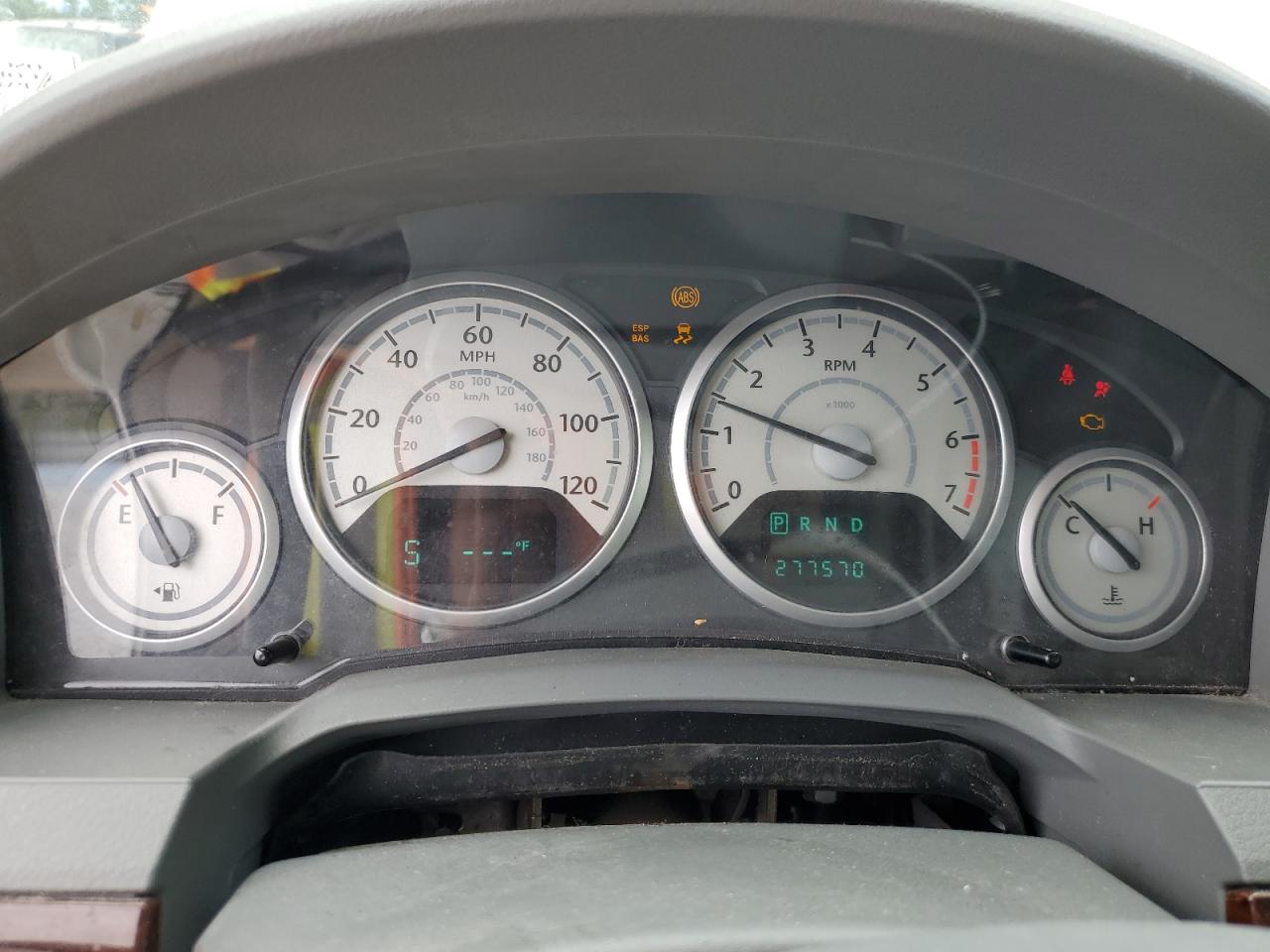 2010 Chrysler Town & Country Touring VIN: 2A4RR5D13AR293424 Lot: 61848104