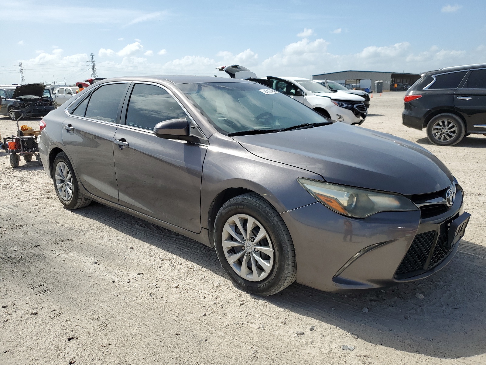 2015 Toyota Camry Le vin: 4T4BF1FK2FR493124