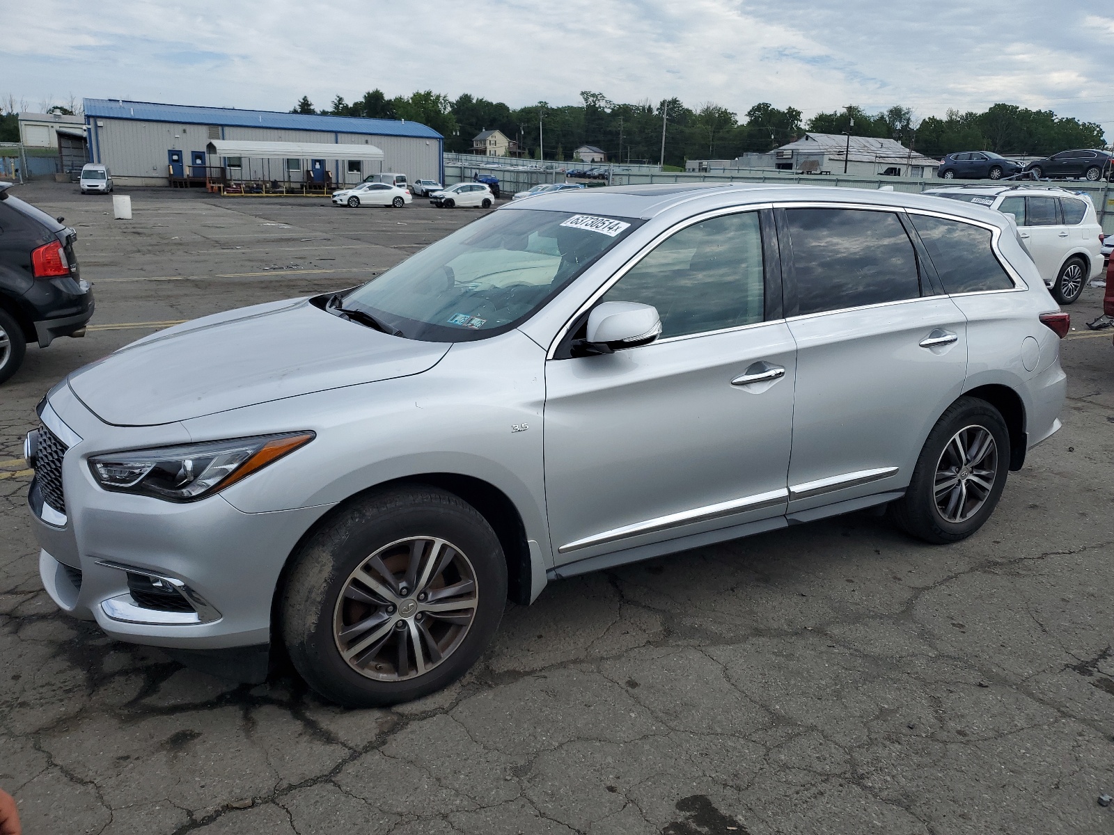 2019 Infiniti Qx60 Luxe vin: 5N1DL0MM2KC528335