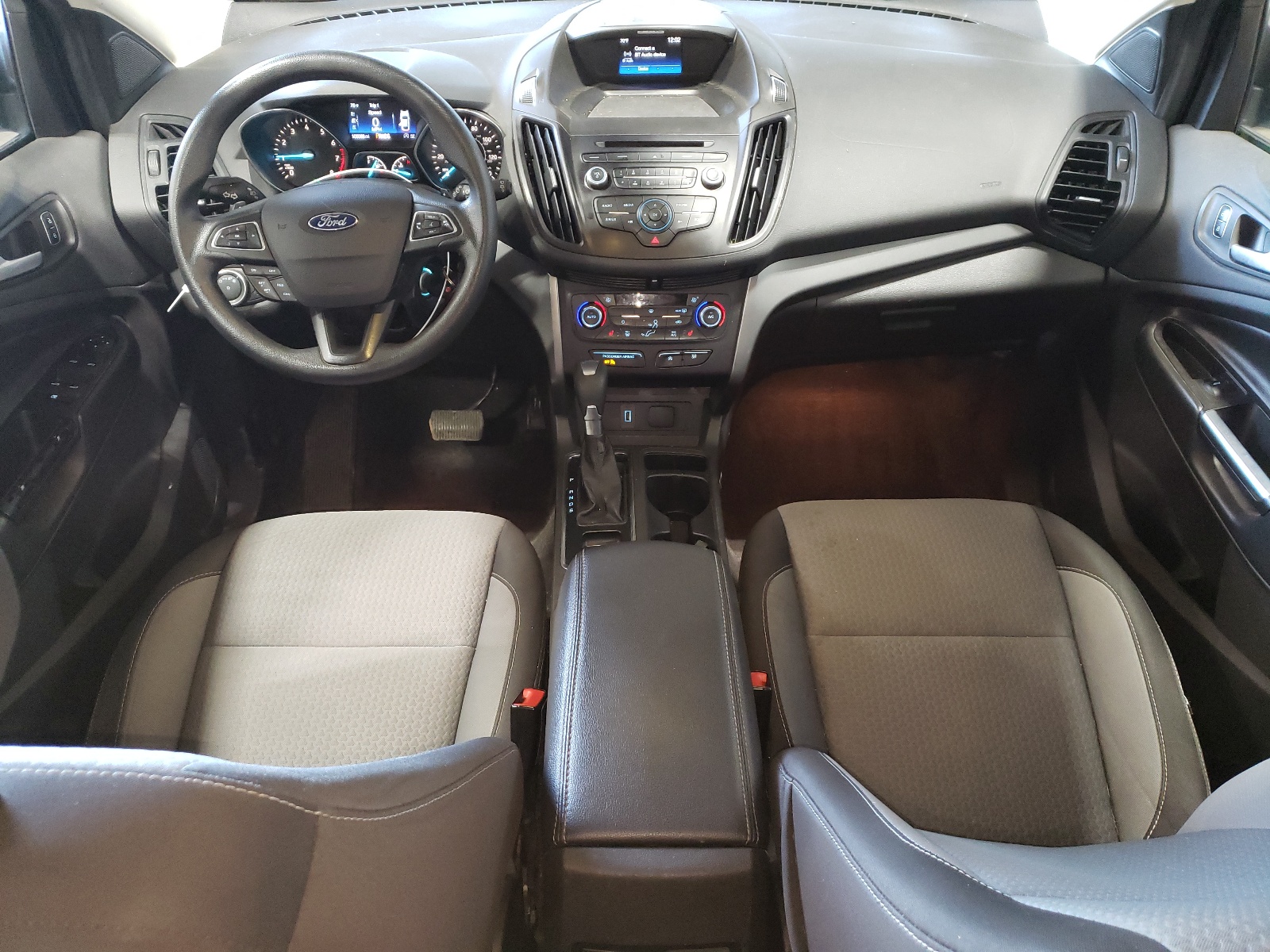 1FMCU9GD8HUE03352 2017 Ford Escape Se