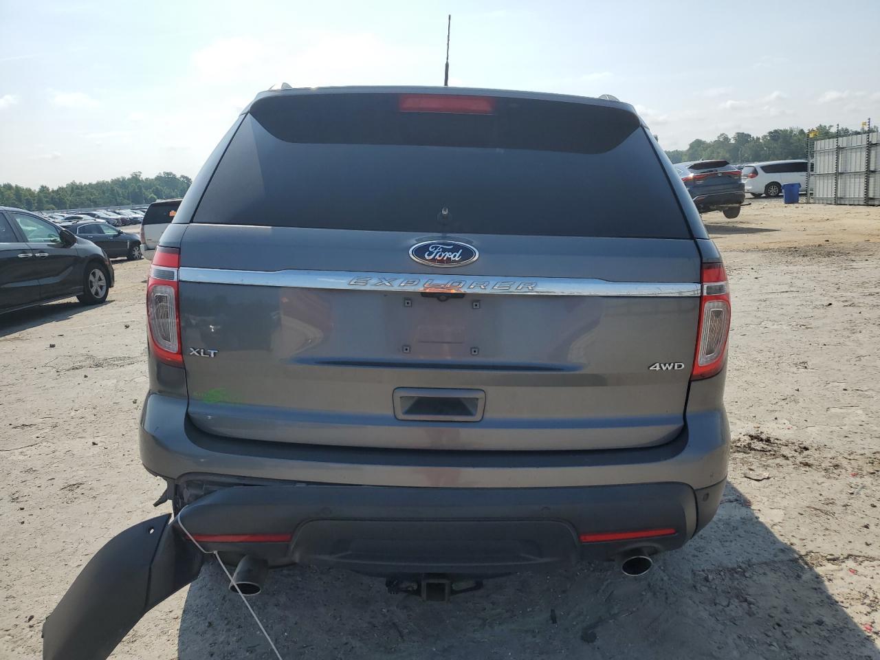 2013 Ford Explorer - Image 6