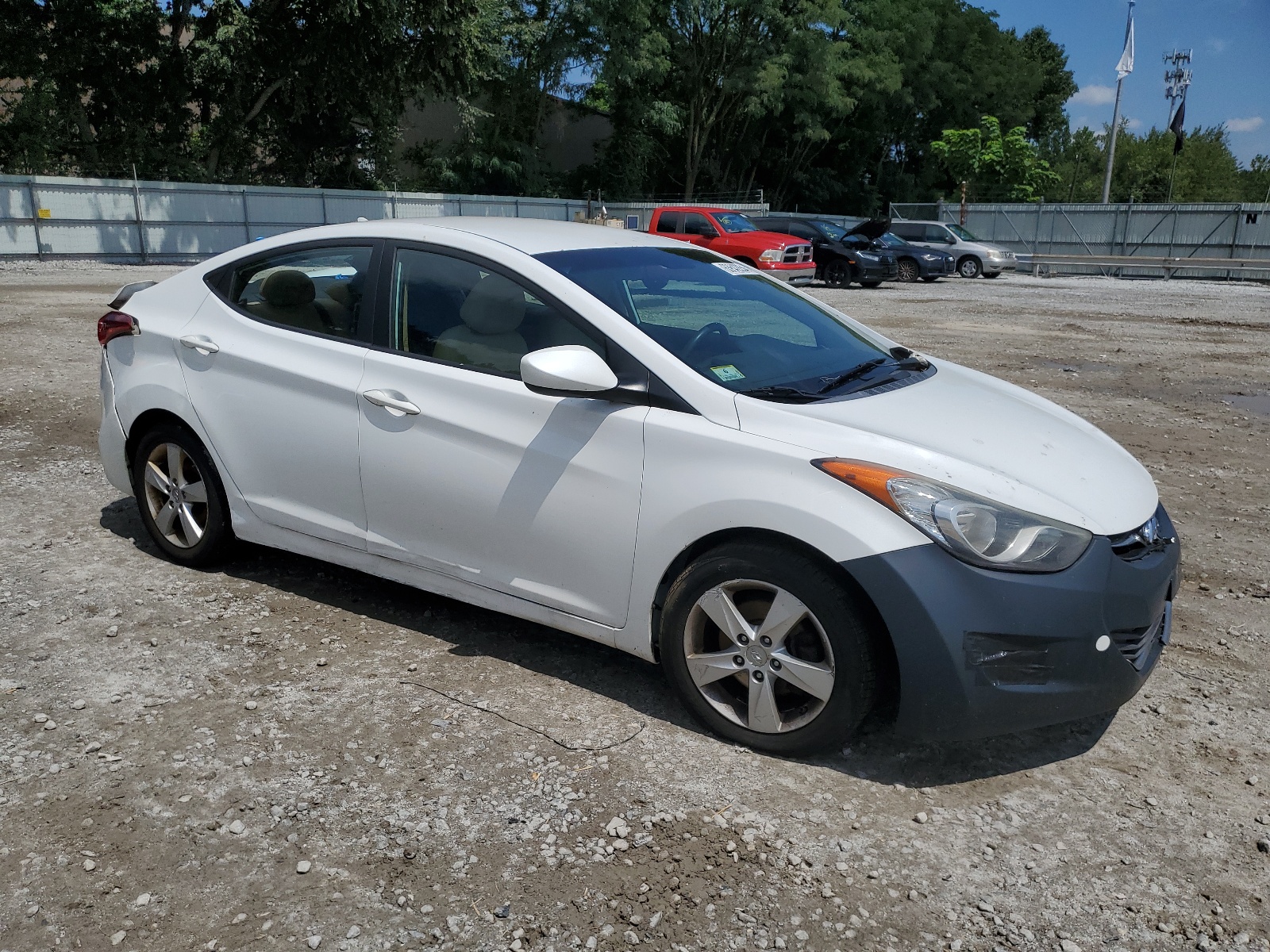 5NPDH4AE8DH389748 2013 Hyundai Elantra Gls