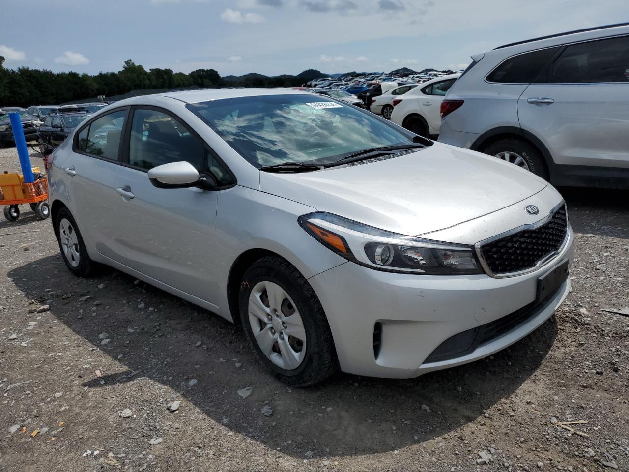 2017 Kia Forte - Image 4