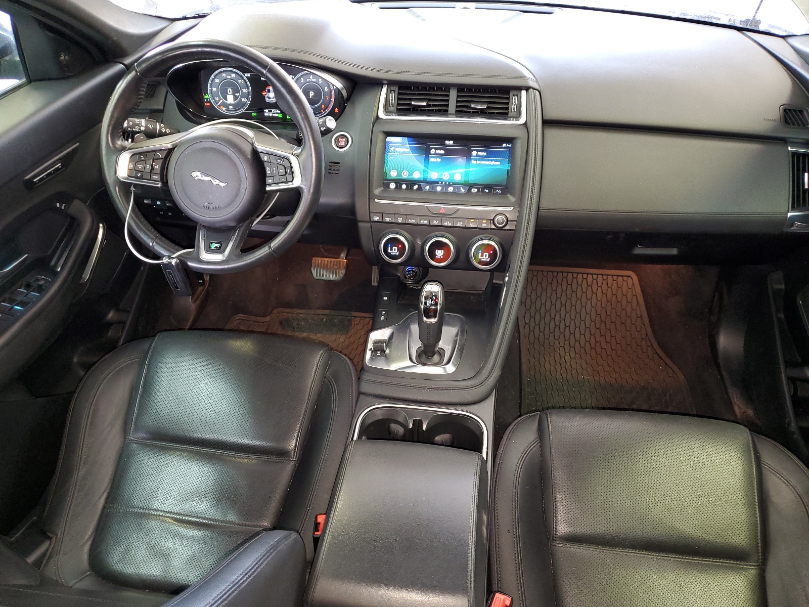 SADFP2FX1K1Z44963 2019 Jaguar E-Pace Se