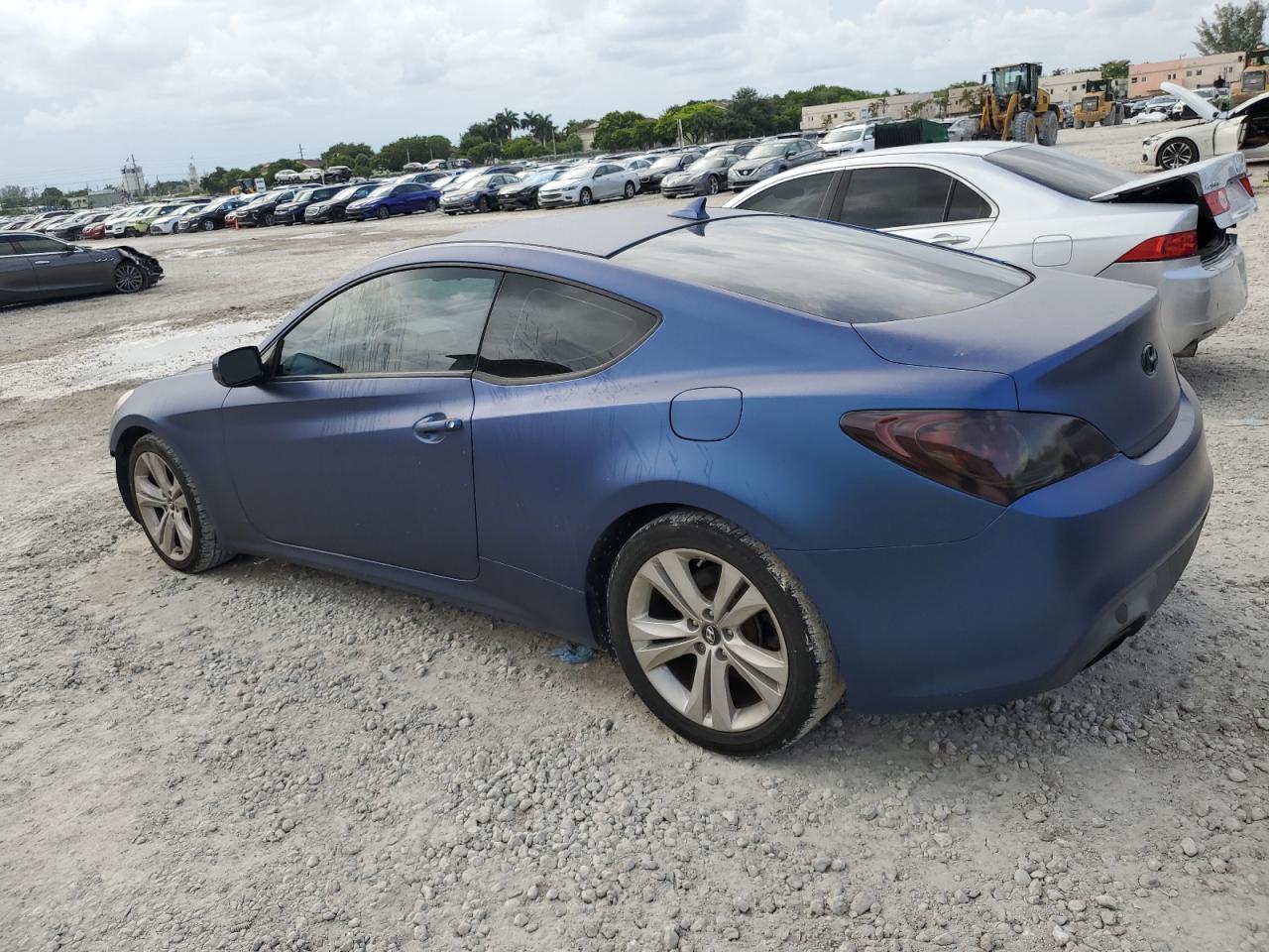 2011 Hyundai Genesis Coupe 2.0T VIN: KMHHT6KD5BU055869 Lot: 63111084