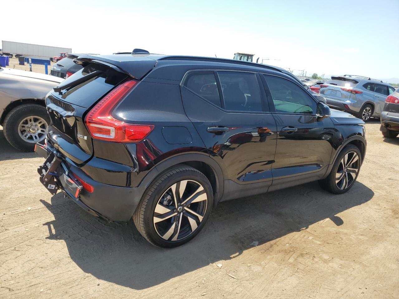 2023 Volvo Xc40 Ultimate VIN: YV4L12UX4P2976632 Lot: 63069644