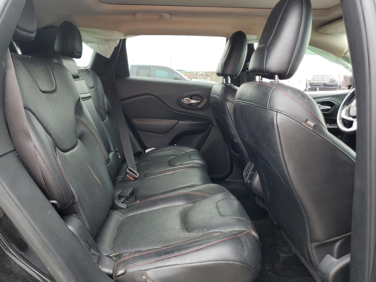 2015 Jeep Cherokee Trailhawk VIN: 1C4PJMBS9FW502691 Lot: 62153614