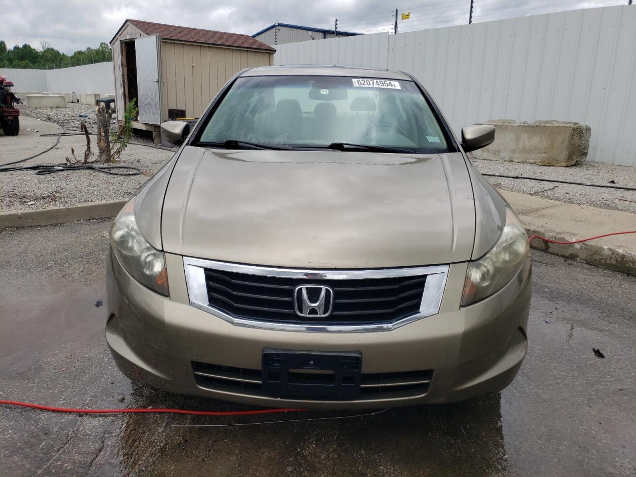 2010 Honda Accord - Image 5