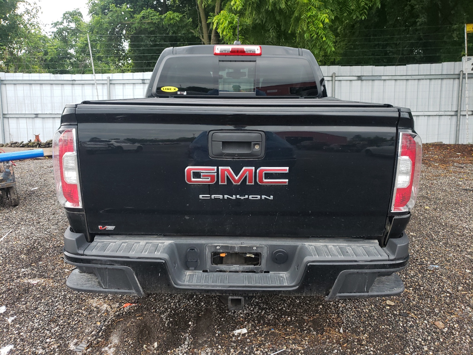 1GTG6CEN0N1331715 2022 GMC Canyon Elevation