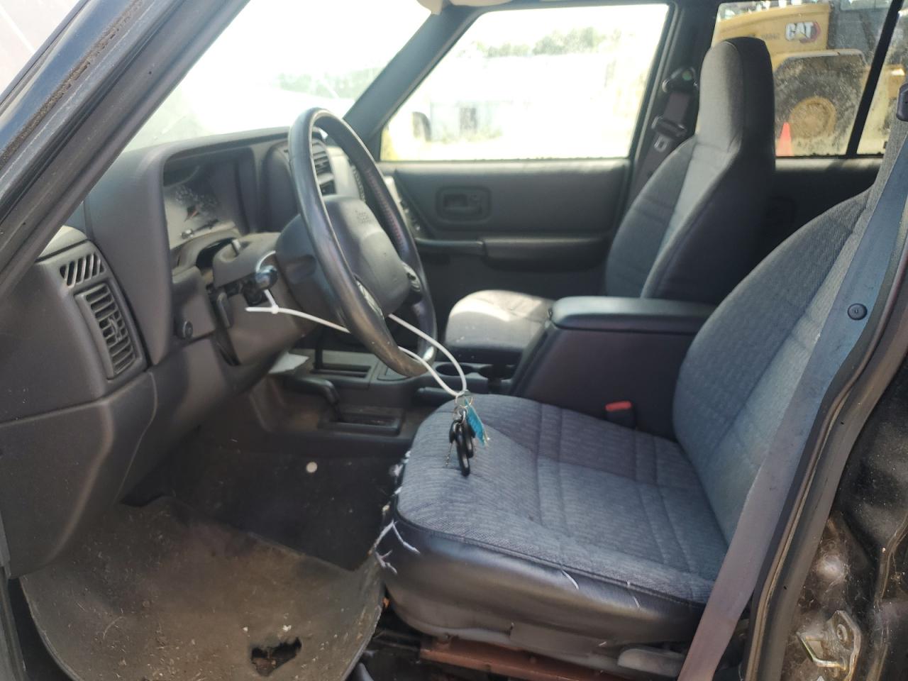 2001 Jeep Cherokee Sport VIN: 1J4FF48SX1L536082 Lot: 62494474