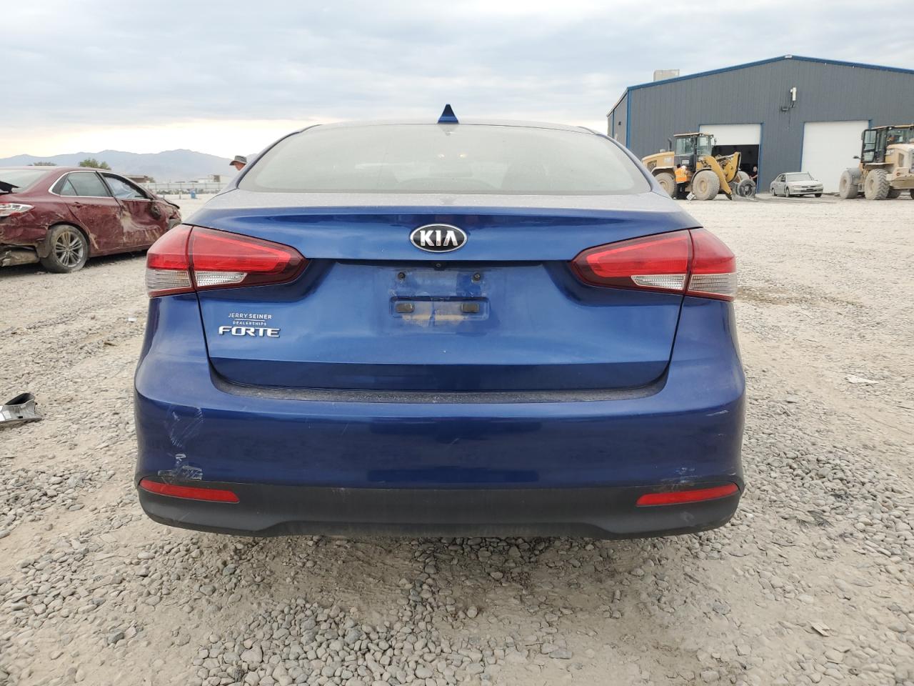2018 Kia Forte Lx VIN: 3KPFL4A72JE204019 Lot: 63357394