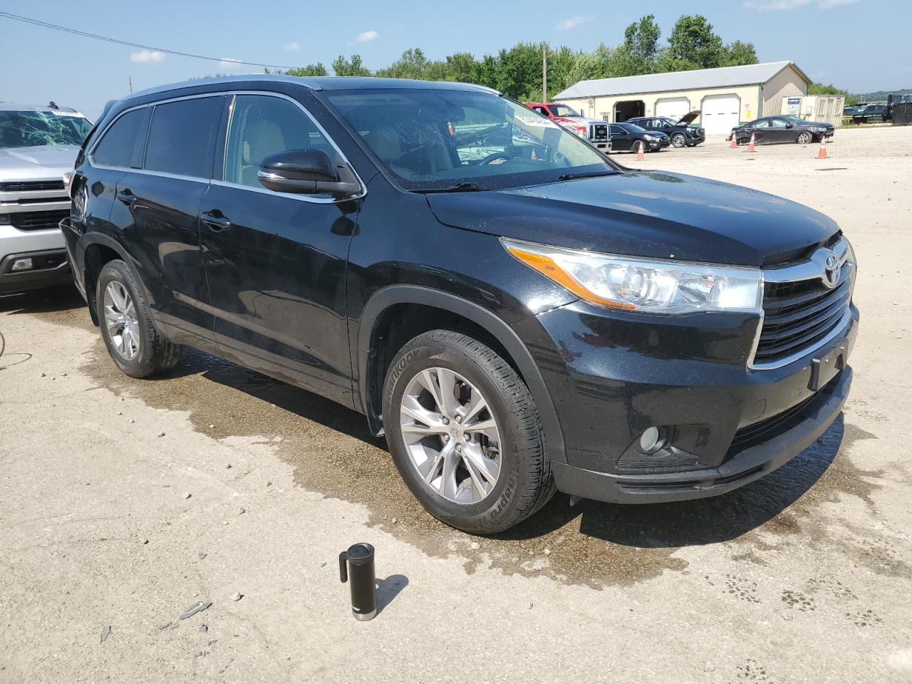 2015 Toyota Highlander Xle VIN: 5TDKKRFH0FS115823 Lot: 63484844