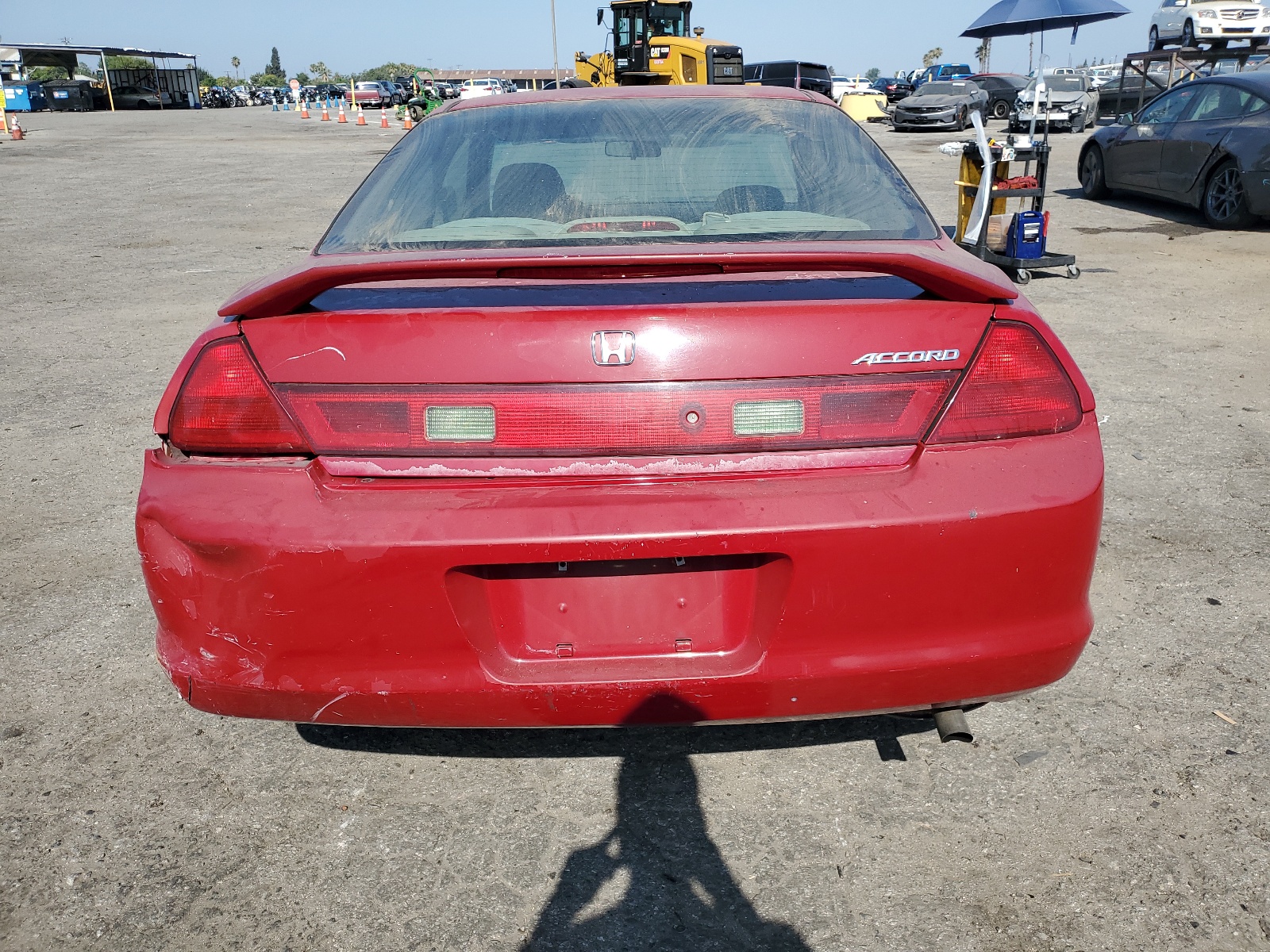 1HGCG324XYA033587 2000 Honda Accord Lx