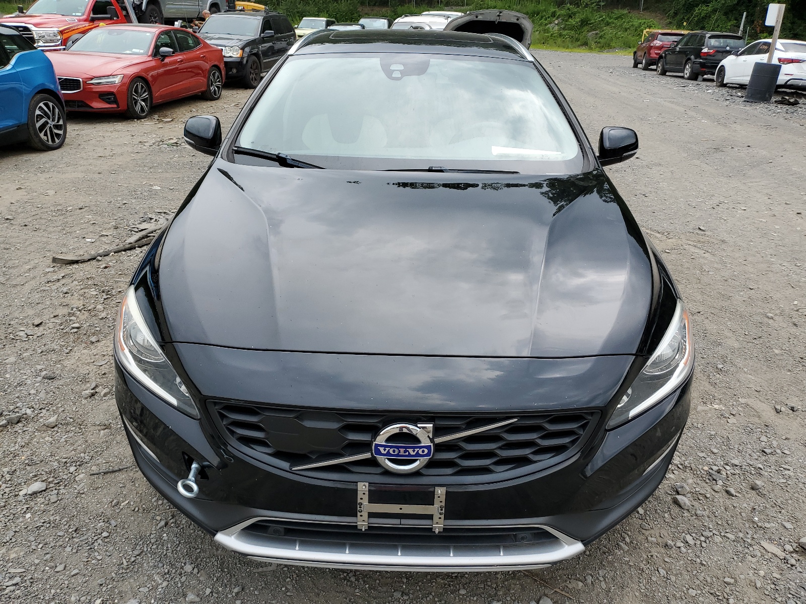 2016 Volvo V60 Cross Country Premier vin: YV4612HK1G1008358