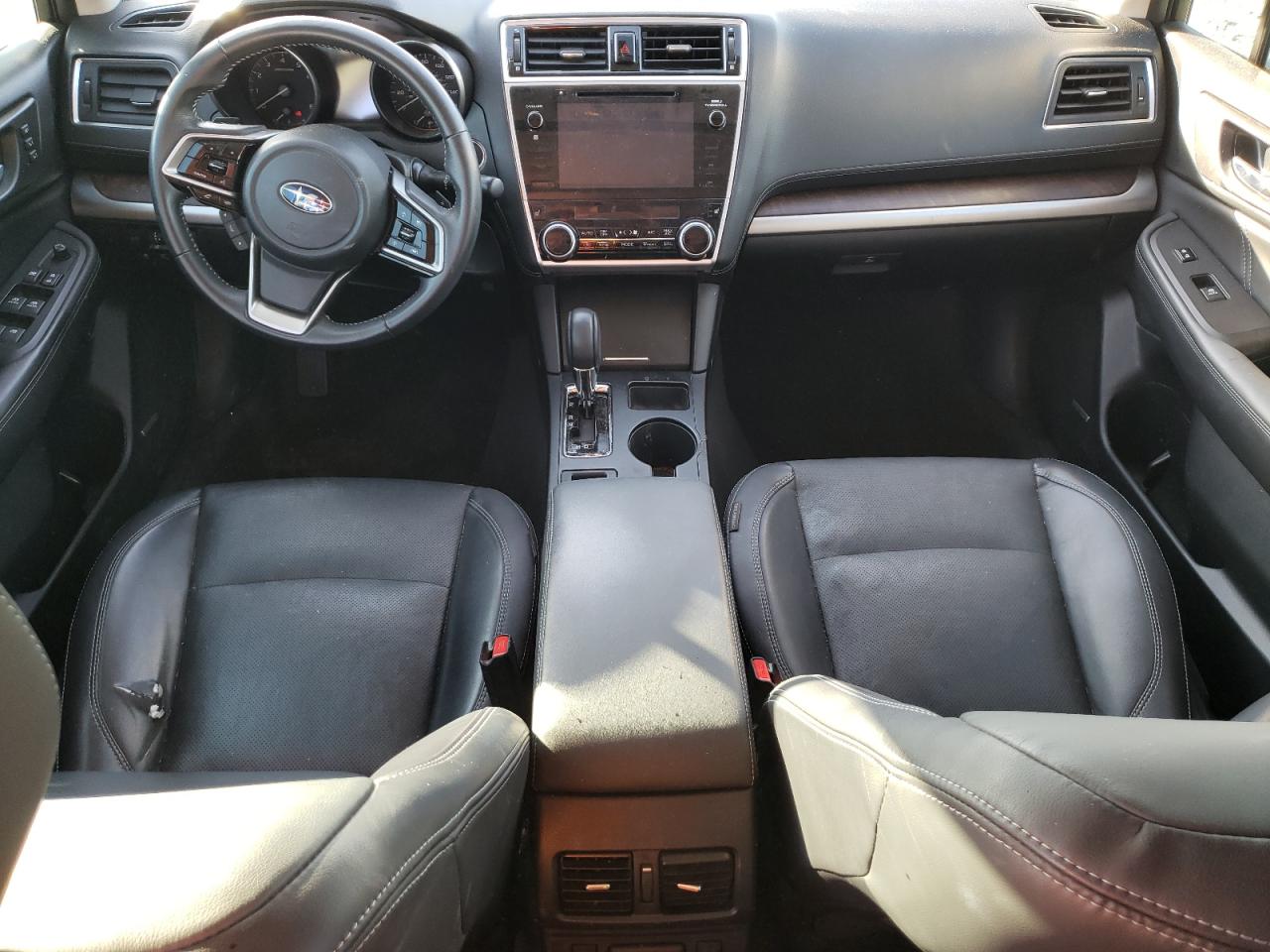 2018 Subaru Outback 3.6R Limited VIN: 4S4BSENCXJ3318495 Lot: 63874624