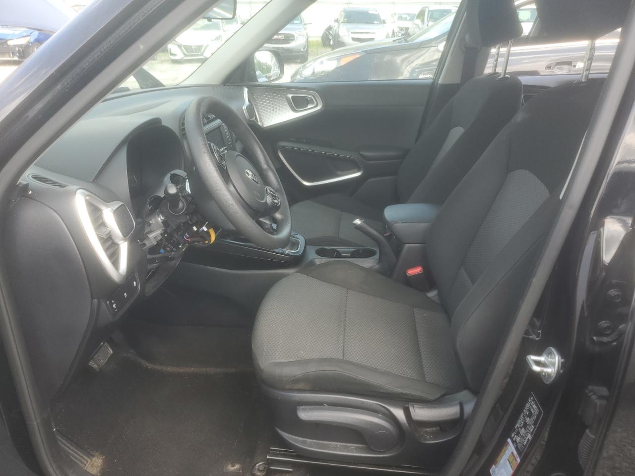 2020 Kia Soul Lx VIN: KNDJ23AU9L7735220 Lot: 64745234