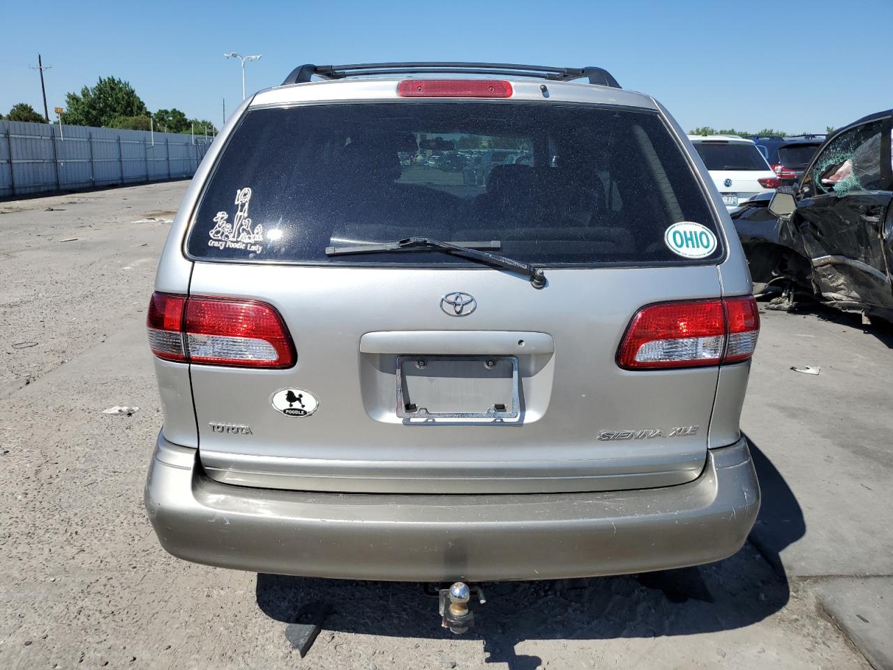 2001 Toyota Sienna Le VIN: 4T3ZF13C01U338755 Lot: 62175454