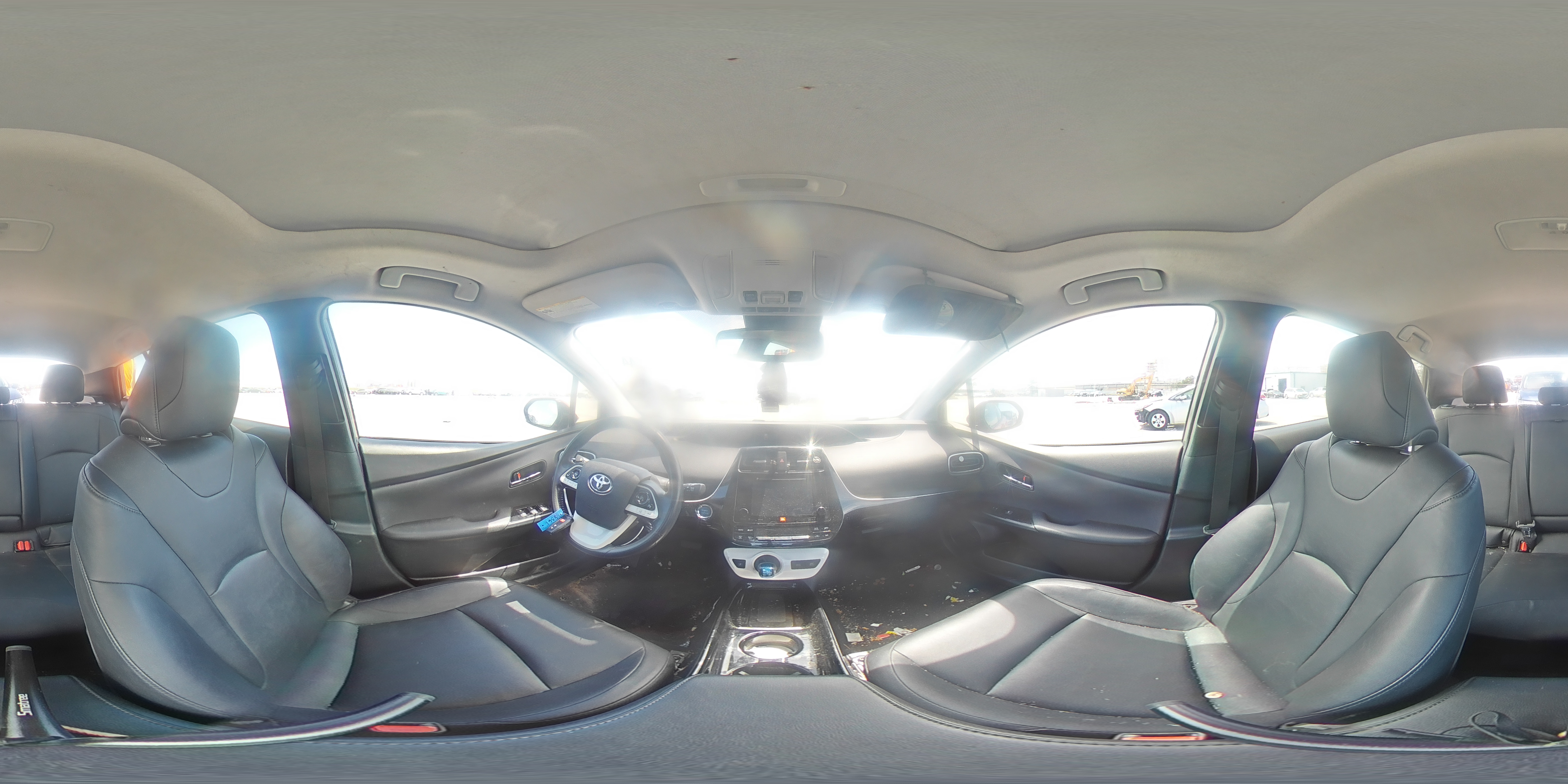 2017 Toyota Prius - Image 13