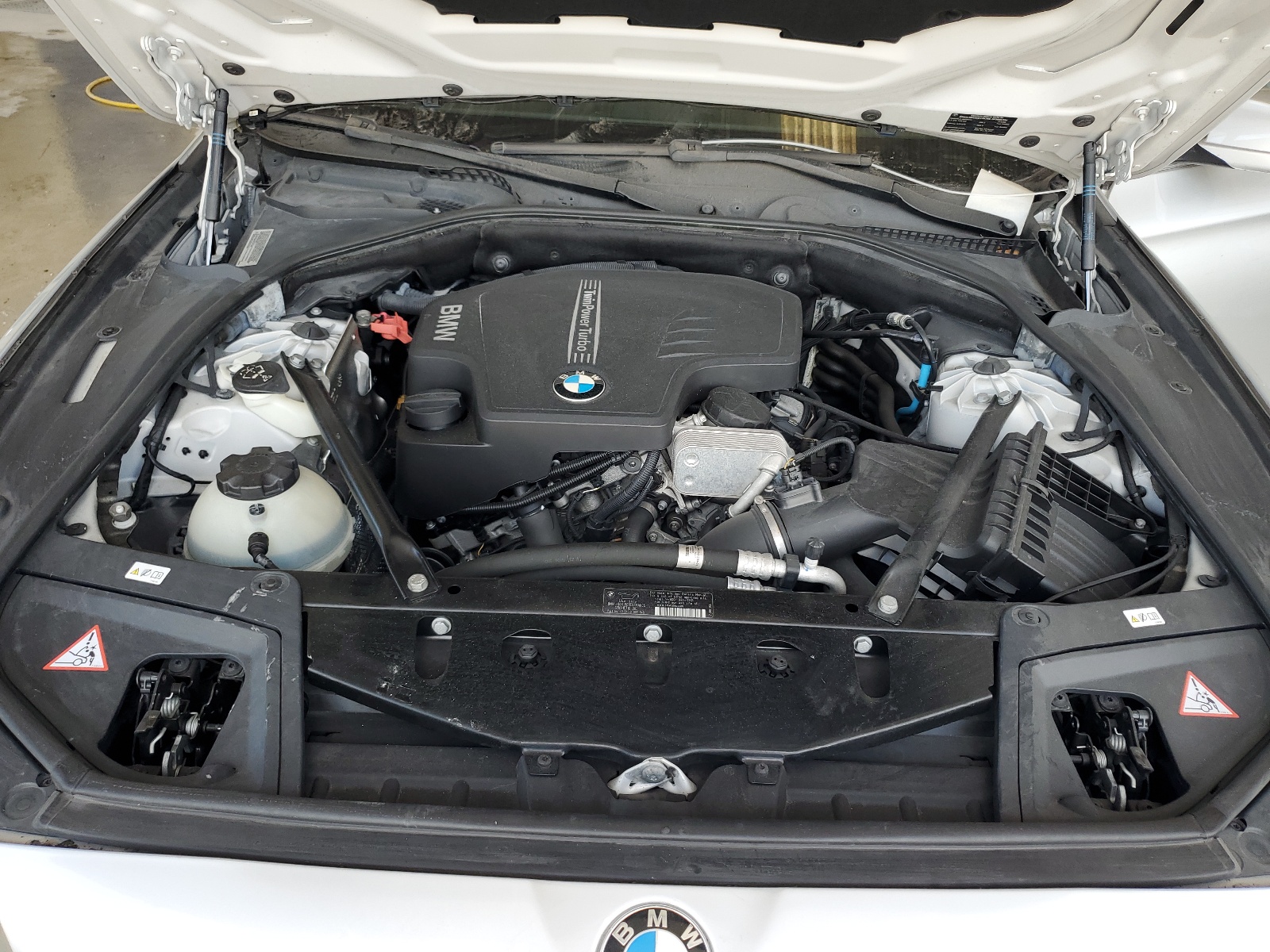 WBAXG5C54CDX05571 2012 BMW 528 I