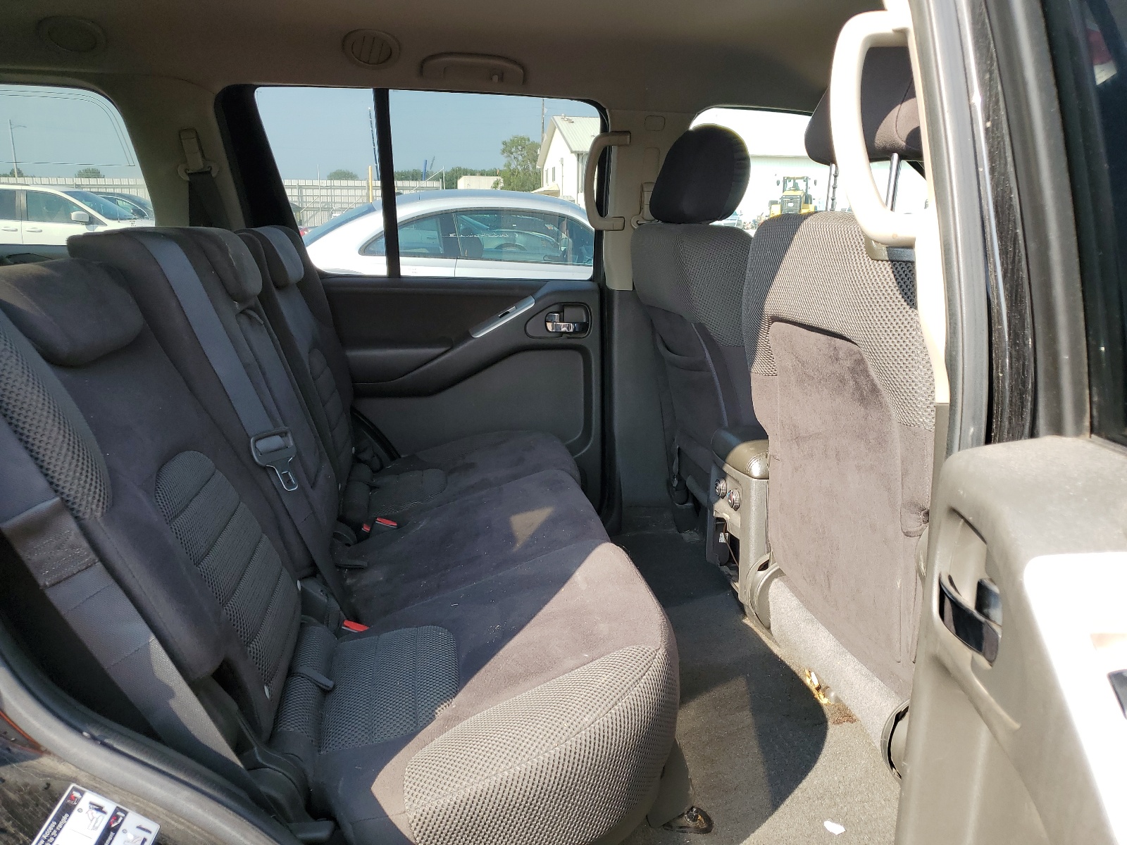 5N1BR18B28C629999 2008 Nissan Pathfinder Le