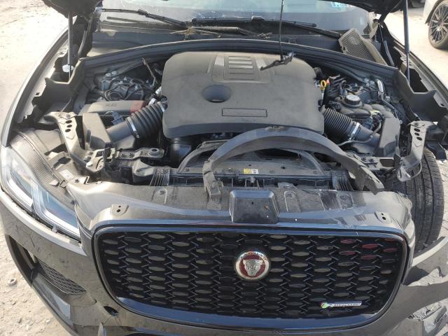 SADCT2FU4PA714961 Jaguar F-Pace R-D 12