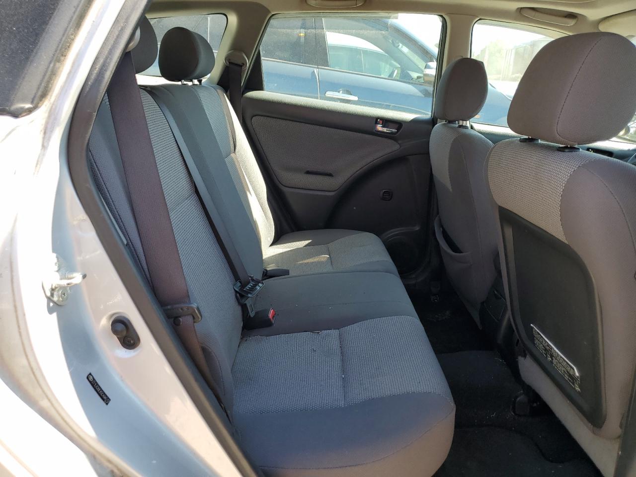 2005 Toyota Corolla Matrix Base VIN: 2T1LR30EX5C494512 Lot: 63413154