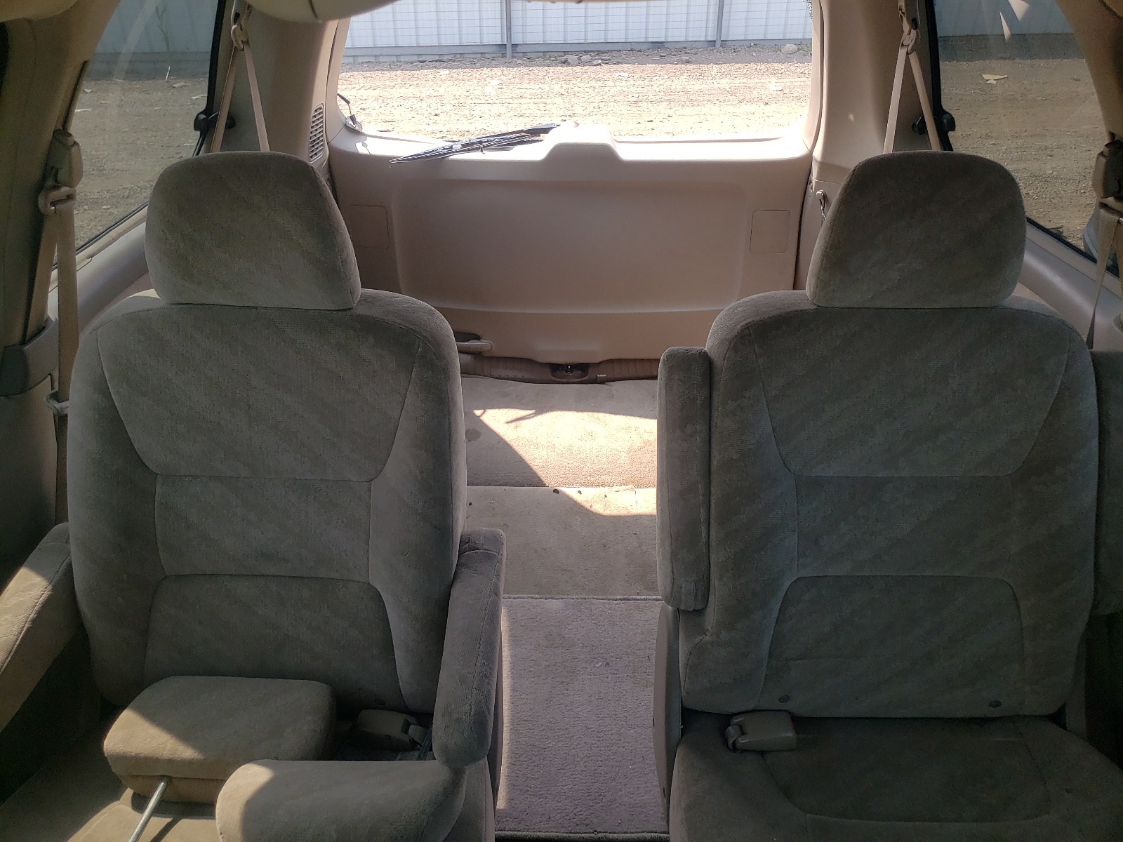 2HKRL18642H590741 2002 Honda Odyssey Ex