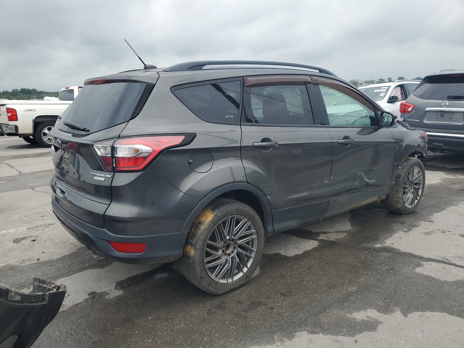 2017 Ford Escape Titanium vin: 1FMCU0J99HUA09939