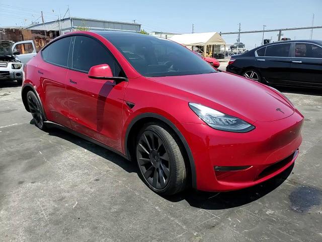 2022 Tesla Model Y VIN: 7SAYGDEE2NF368279 Lot: 64628554