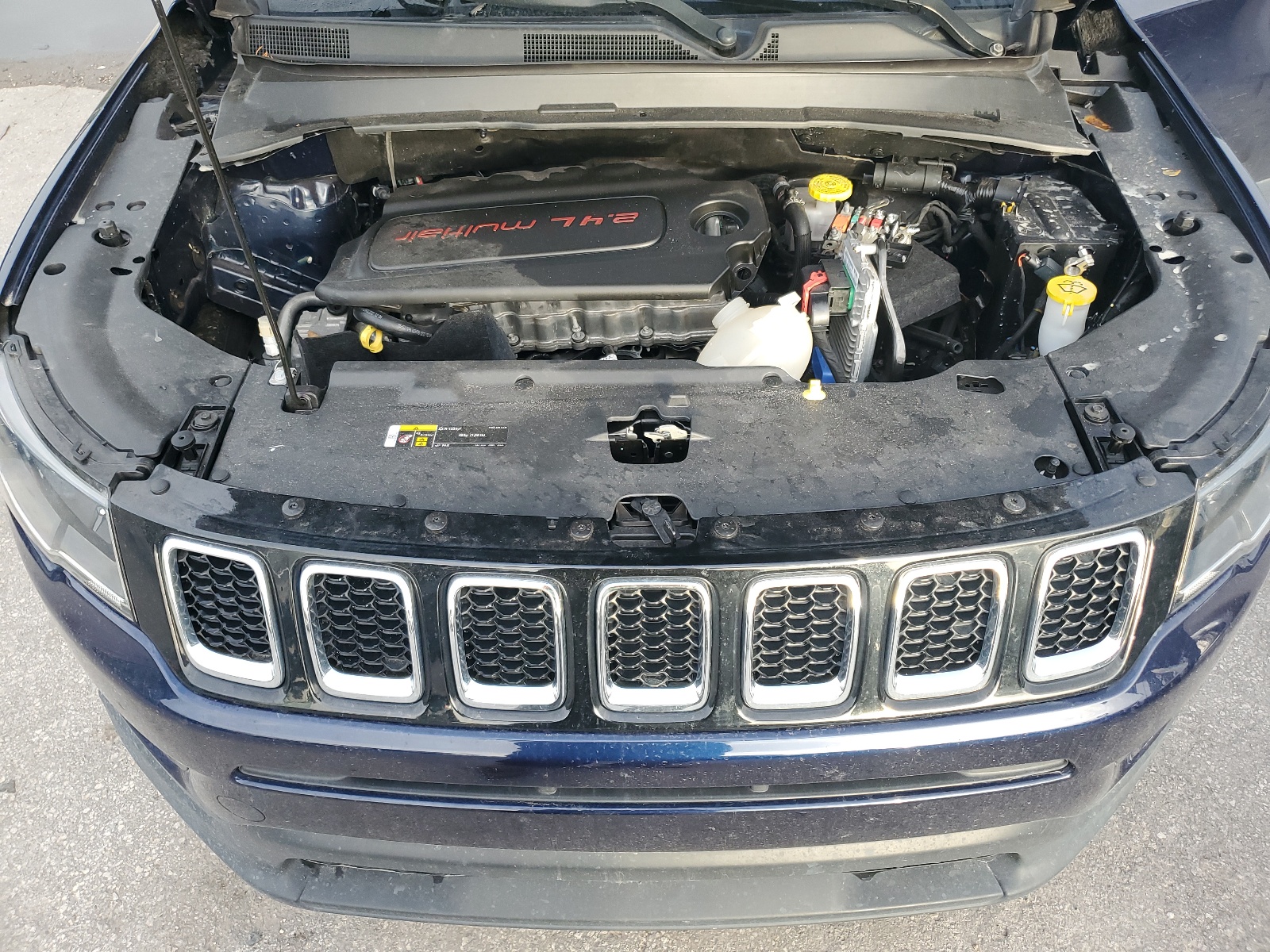 2018 Jeep Compass Sport vin: 3C4NJCAB1JT250890