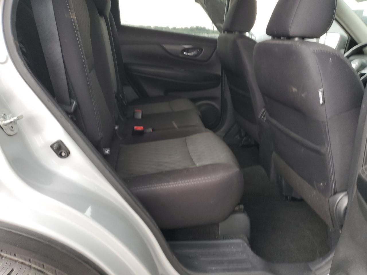 2018 Nissan Rogue S VIN: 5N1AT2MT0JC848922 Lot: 64879774