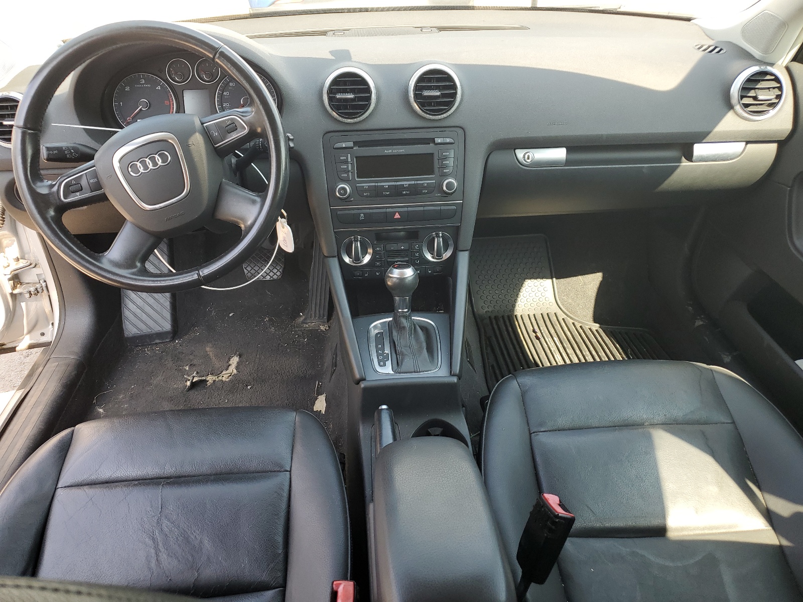 WAUBJAFM2CA030411 2012 Audi A3 Premium