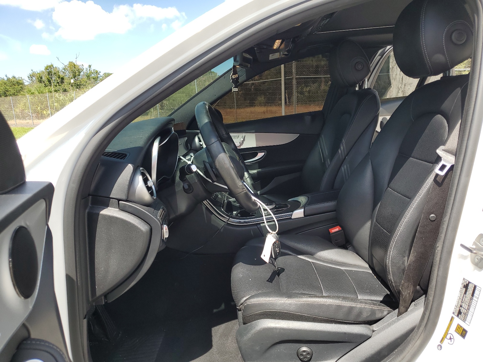 55SWF8DB1KU303617 2019 Mercedes-Benz C 300