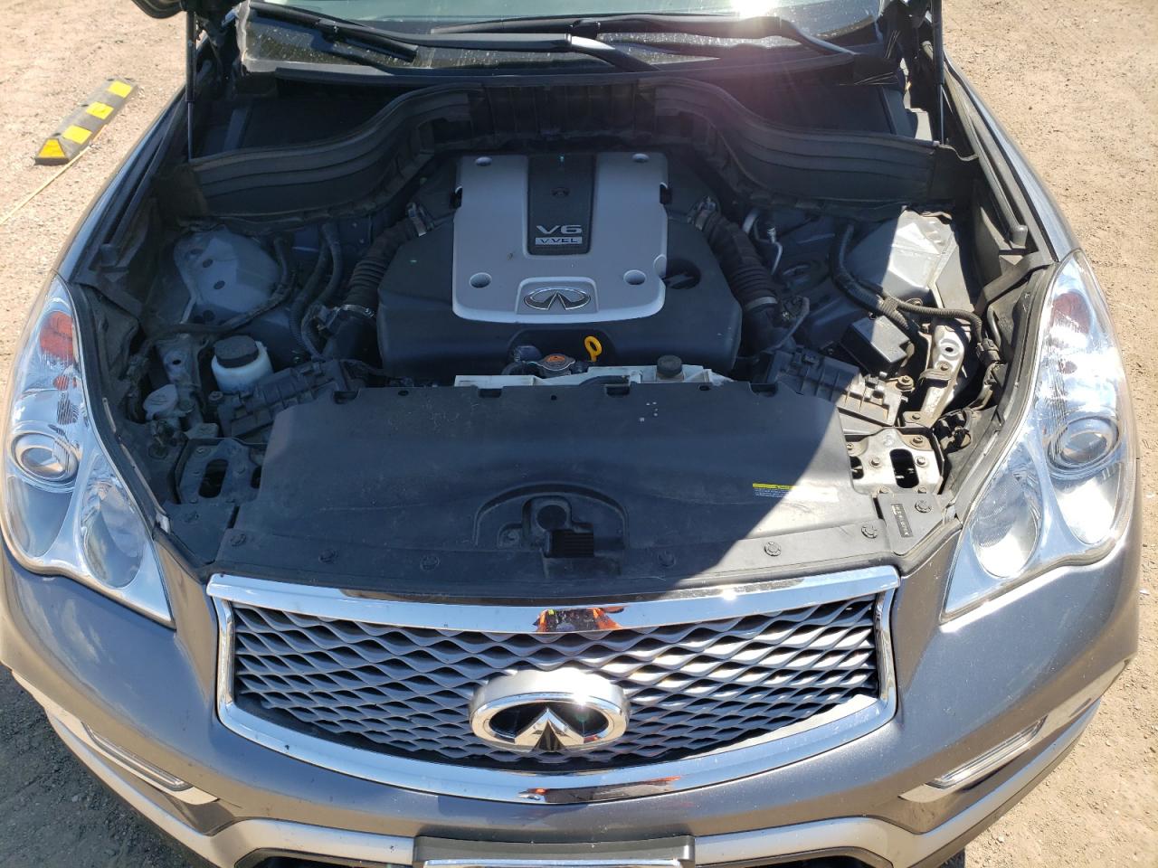 JN1BJ0RR1HM405864 2017 Infiniti Qx50