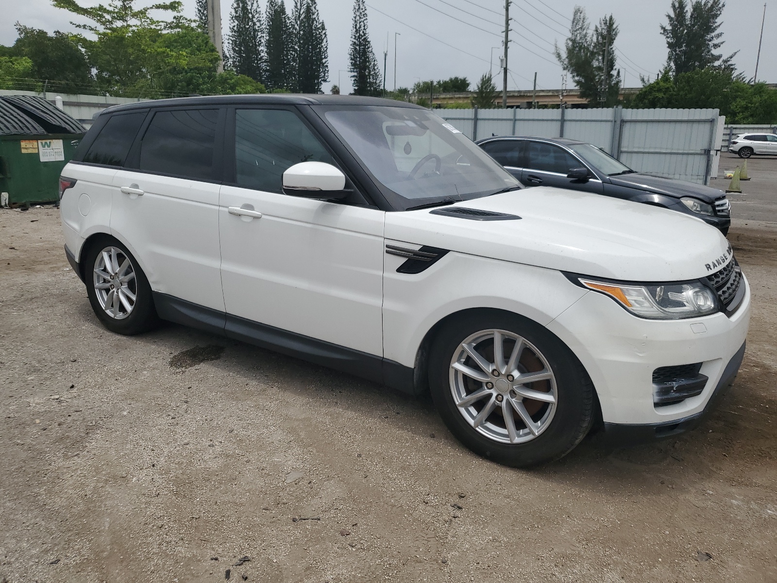 2017 Land Rover Range Rover Sport Se vin: SALWG2FK0HA669488