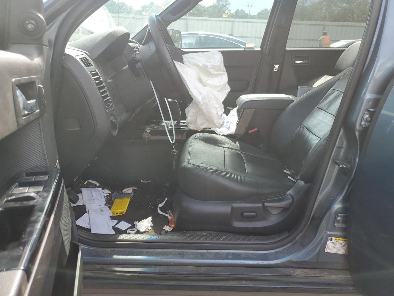 2011 Ford Escape - Image 7