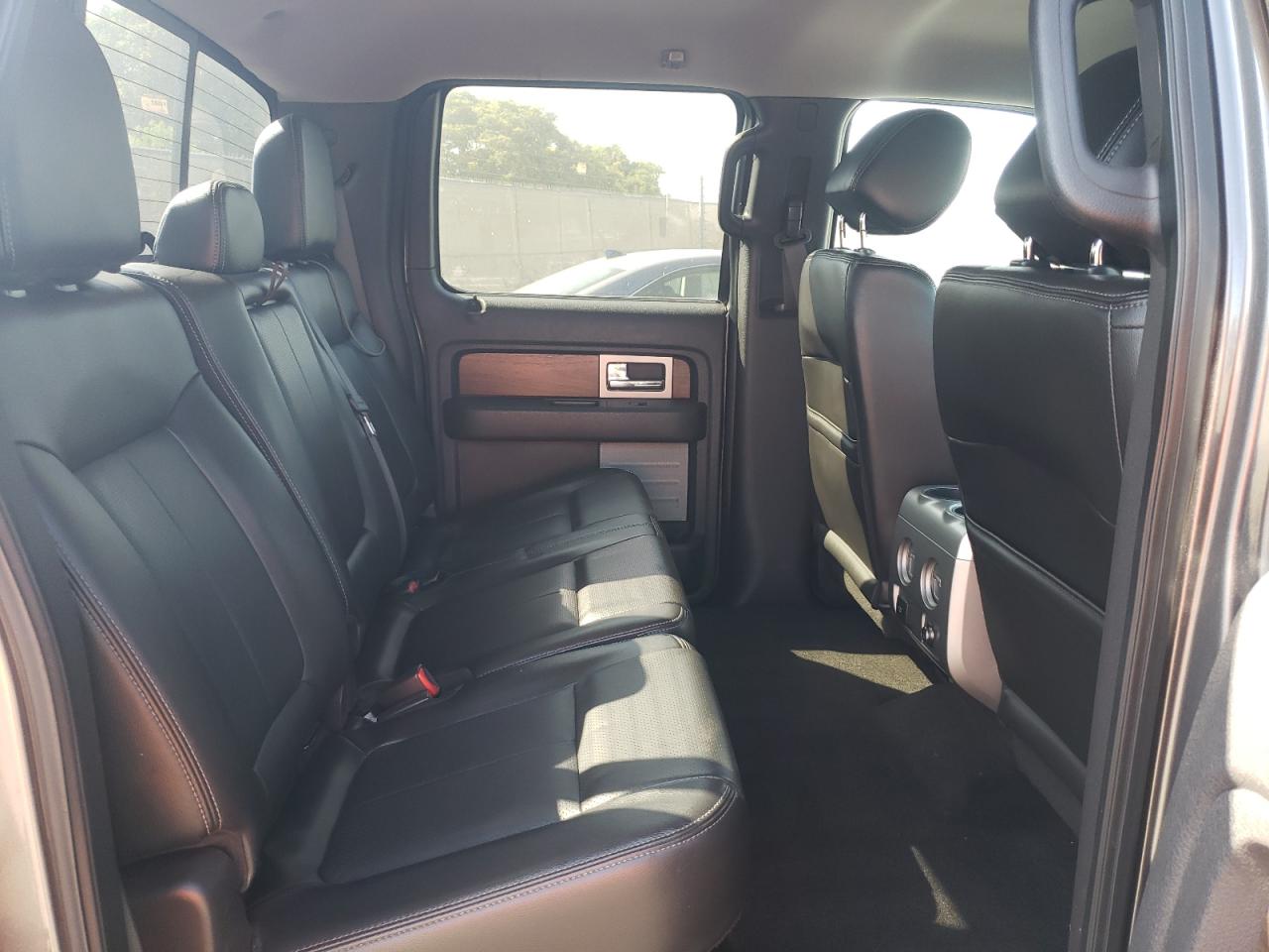 2013 Ford F-150 - Image 10