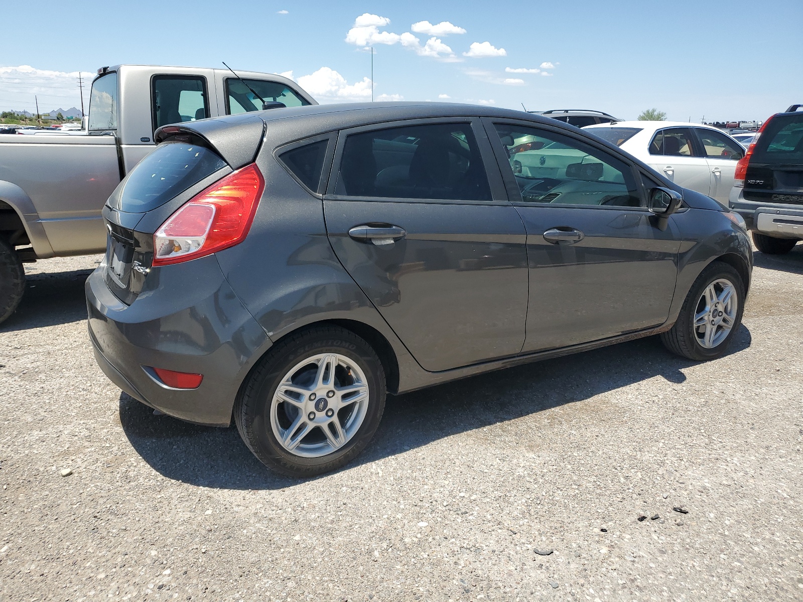 2019 Ford Fiesta Se vin: 3FADP4EJ1KM152719