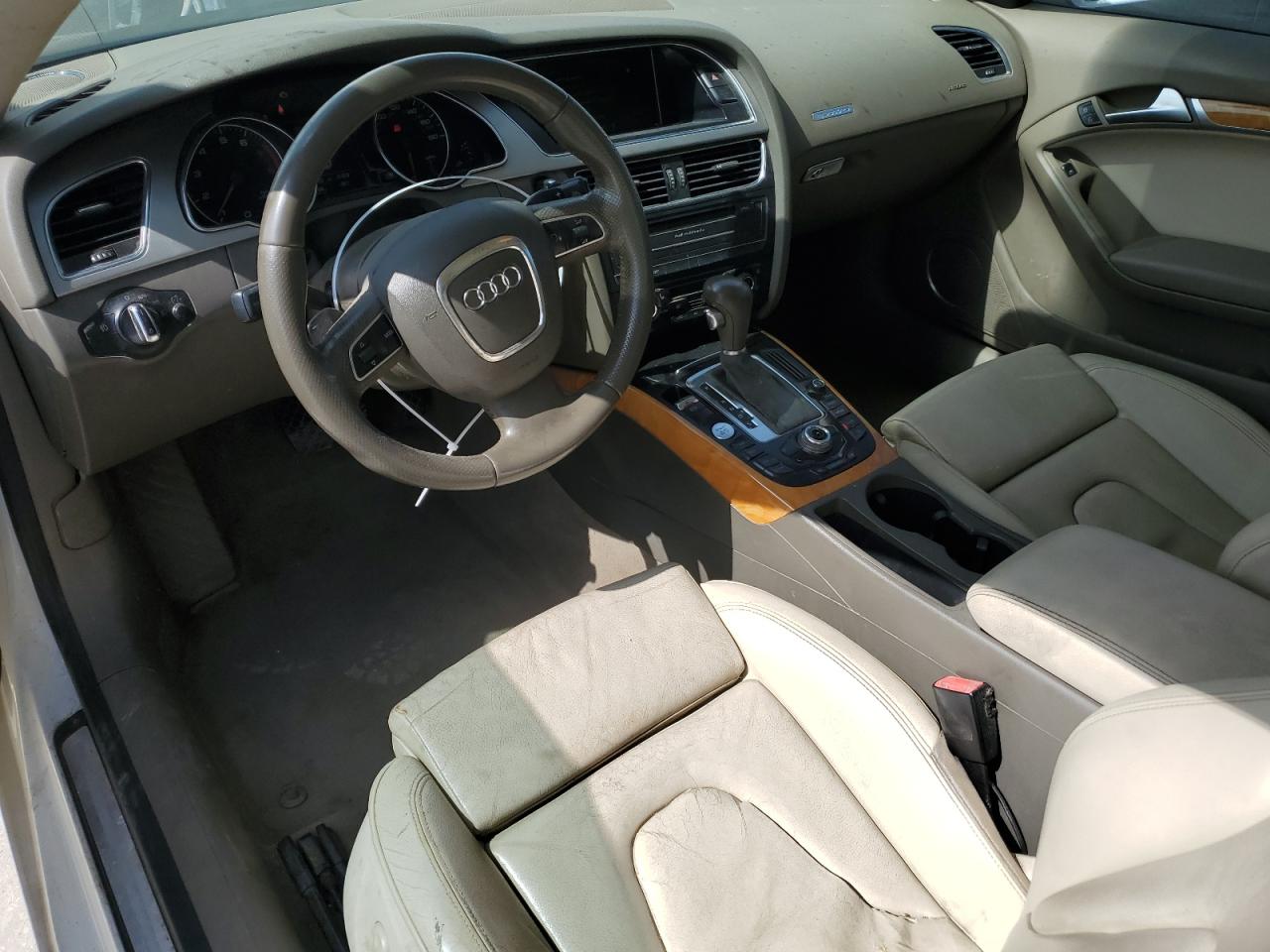 WAUVFAFR7AA012655 2010 Audi A5 Prestige