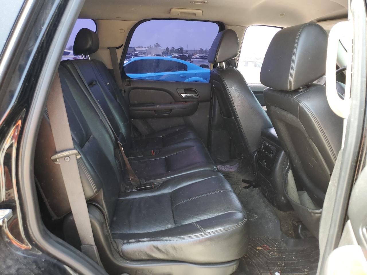 2008 Chevrolet Tahoe C1500 VIN: 1GNFC13028R152637 Lot: 61209744