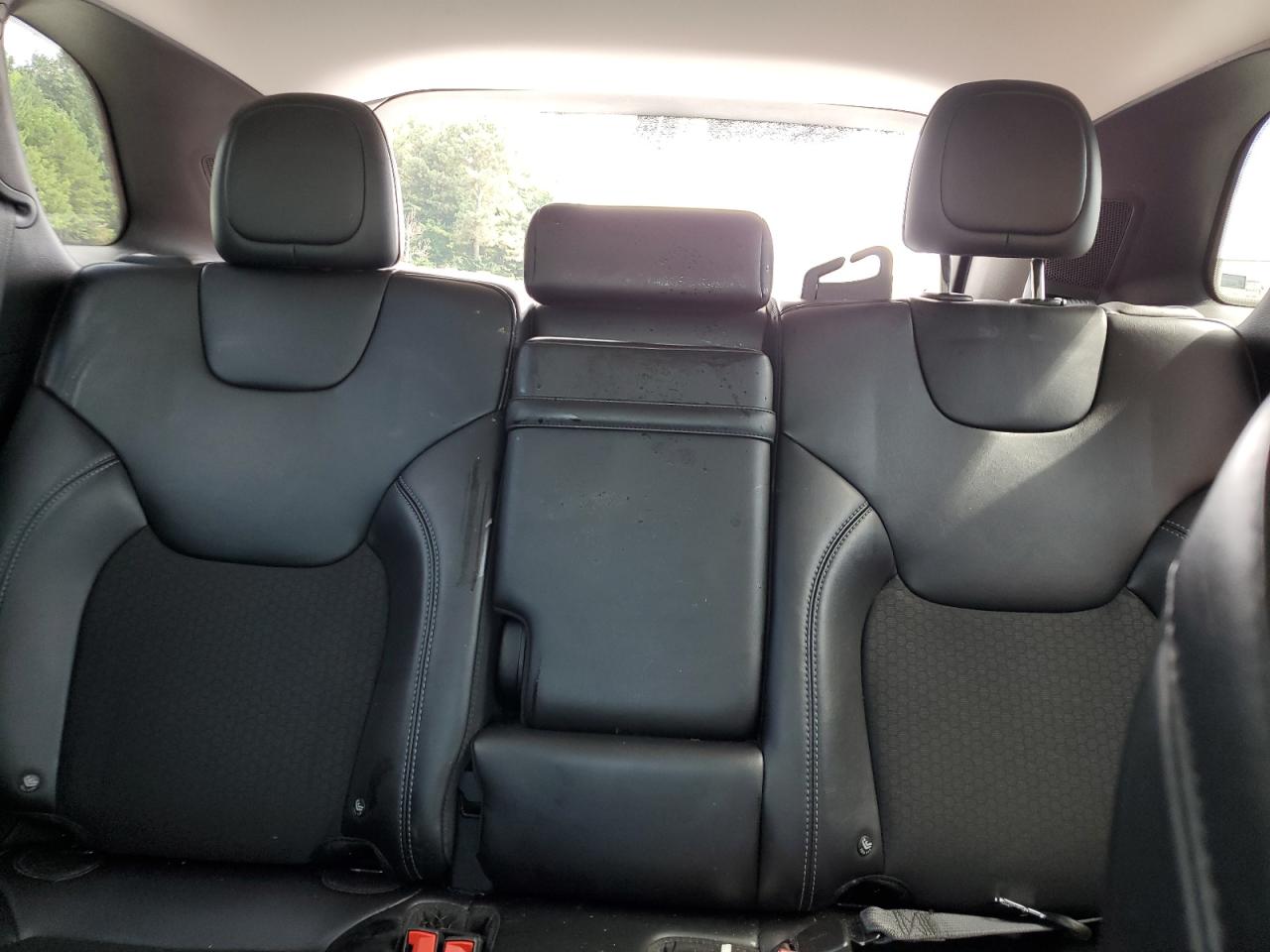 2019 Jeep Cherokee Latitude Plus VIN: 1C4PJLLB3KD159505 Lot: 62910414