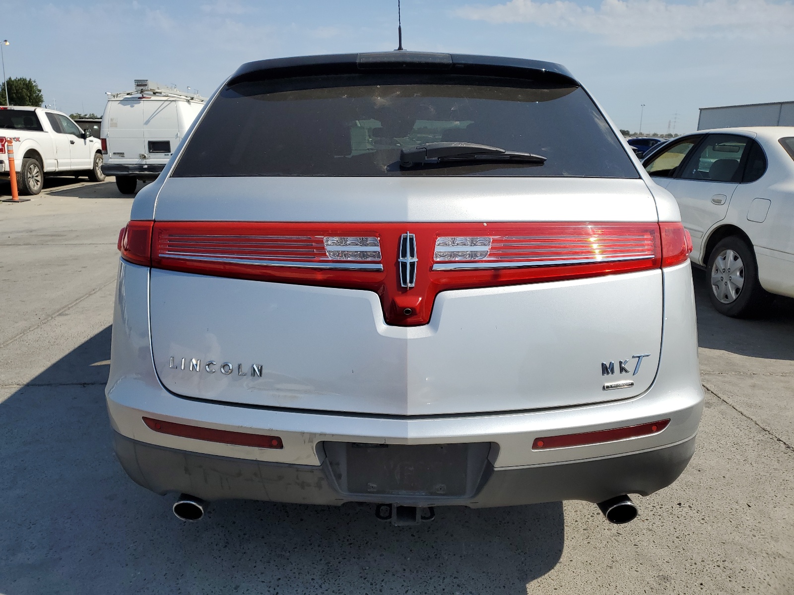 2LMHJ5AT6ABJ22691 2010 Lincoln Mkt